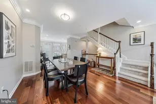 12147 Chancery Station Cir, Reston, VA 20190 - Photo 13