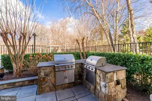 12147 Chancery Station Cir, Reston, VA 20190 - Photo 69