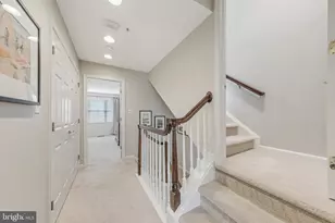 12147 Chancery Station Cir, Reston, VA 20190 - Photo 31