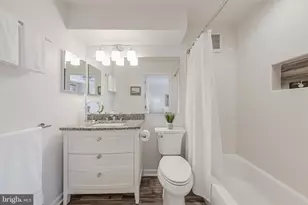 12147 Chancery Station Cir, Reston, VA 20190 - Photo 29