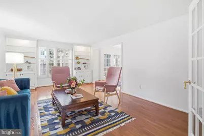 9805 Doulton Court, Fairfax, VA 22032 - Photo 3