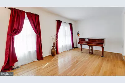 4428 Holly Avenue, Fairfax, VA 22030 - Photo 9