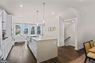 13007 Hattontown Square, Herndon, VA 20171 - Photo 5