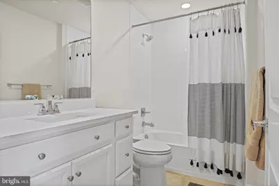 13007 Hattontown Square, Herndon, VA 20171 - Photo 25