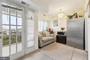 7089 Spring Garden Dr, Springfield, VA 22150 - Photo 7