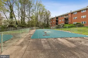 7089 Spring Garden Dr, Springfield, VA 22150 - Photo 23