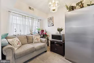 7089 Spring Garden Dr, Springfield, VA 22150 - Photo 9