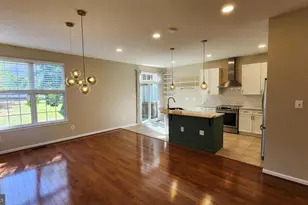 14773 Truitt Farm Dr, Centreville, VA 20120 - Photo 9