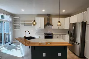 14773 Truitt Farm Dr, Centreville, VA 20120 - Photo 11