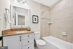 9512 Mdw Grv Ct, Burke, VA 22015 - Photo 23