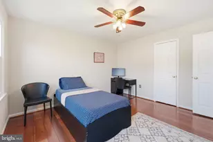 12005 Meadowville Ct, Herndon, VA 20170 - Photo 35