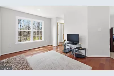 12005 Meadowville Court, Herndon, VA 20170 - Photo 25