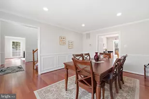 12005 Meadowville Ct, Herndon, VA 20170 - Photo 23