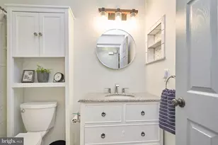 11703 Summerchase Cir, Reston, VA 20194 - Photo 19