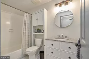 11703 Summerchase Cir, Reston, VA 20194 - Photo 3