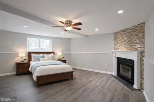 9804 Brightlea Dr, Vienna, VA 22181 - Photo 15