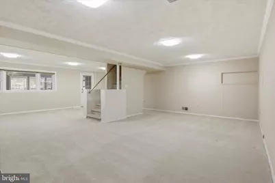 10009 Fairoaks Road, Vienna, VA 22181 - Photo 33