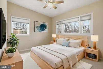 10009 Fairoaks Road, Vienna, VA 22181 - Photo 29