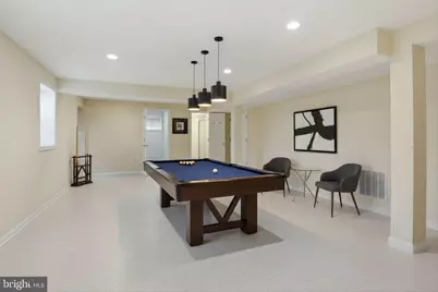 10009 Fairoaks Road, Vienna, VA 22181 - Photo 35