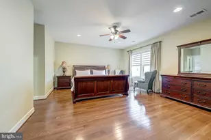 567 Van Buren St, Herndon, VA 20170 - Photo 43