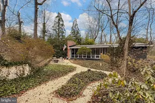 1812 Drury Ln, Alexandria, VA 22307 - Photo 35