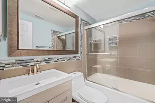 7937 Freehollow Dr, Falls Church, VA 22042 - Photo 27