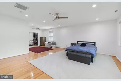 7937 Freehollow Drive, Falls Church, VA 22042 - Photo 19