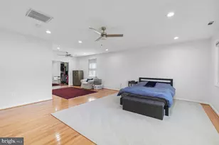 7937 Freehollow Dr, Falls Church, VA 22042 - Photo 19