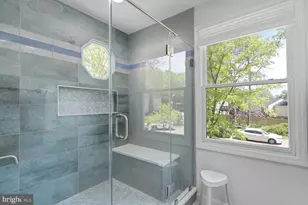 7937 Freehollow Dr, Falls Church, VA 22042 - Photo 23