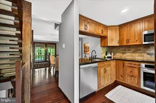 8014 Grandview Ct, Springfield, VA 22153 - Photo 13