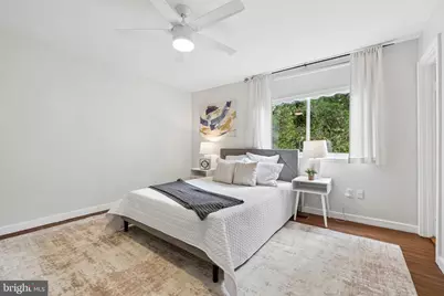 11172 Forest Edge Drive, Reston, VA 20190 - Photo 15