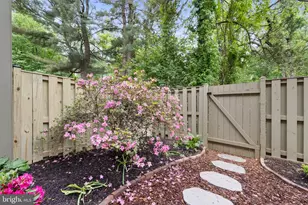 11172 Forest Edge Dr, Reston, VA 20190 - Photo 35