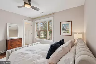 448 Nelson Dr NE, Vienna, VA 22180 - Photo 47