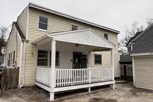 1904 Pimmit Dr, Falls Church, VA 22043 - Photo 23