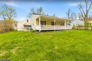 1904 Pimmit Dr, Falls Church, VA 22043 - Photo 19