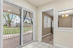 1904 Pimmit Dr, Falls Church, VA 22043 - Photo 7