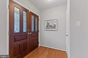 5759 Heritage Hill Dr, Alexandria, VA 22310 - Photo 9