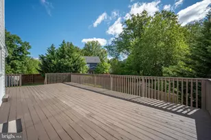9609 Podium Dr, Vienna, VA 22182 - Photo 41