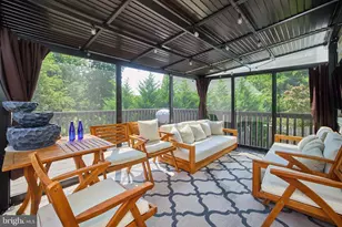 9609 Podium Dr, Vienna, VA 22182 - Photo 29