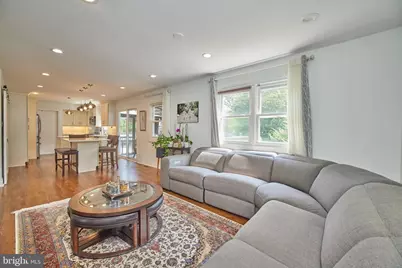 9609 Podium Drive, Vienna, VA 22182 - Photo 13