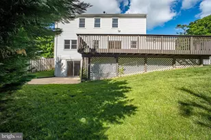 9609 Podium Dr, Vienna, VA 22182 - Photo 47