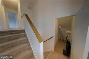 1543 Scandia Cir, Reston, VA 20190 - Photo 23