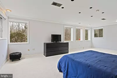 10611 Allenwood Lane, Great Falls, VA 22066 - Photo 43