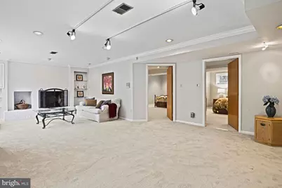 10611 Allenwood Lane, Great Falls, VA 22066 - Photo 37