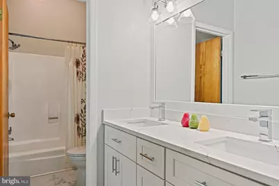 10611 Allenwood Lane, Great Falls, VA 22066 - Photo 31