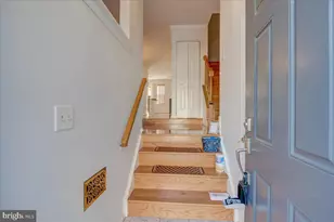 12307 Sleepy Lake Ct, Fairfax, VA 22033 - Photo 13