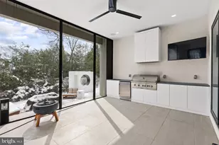 6621 Haycock Rd, Falls Church, VA 22043 - Photo 15