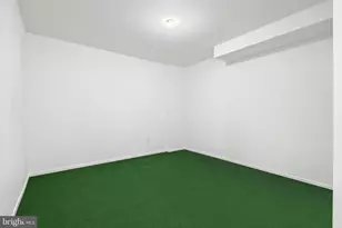 6621 Haycock Rd, Falls Church, VA 22043 - Photo 41