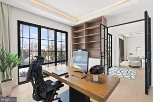 6621 Haycock Rd, Falls Church, VA 22043 - Photo 11