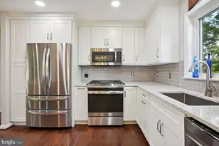 6542 Hitt Ave, McLean, VA 22101 - Photo 7